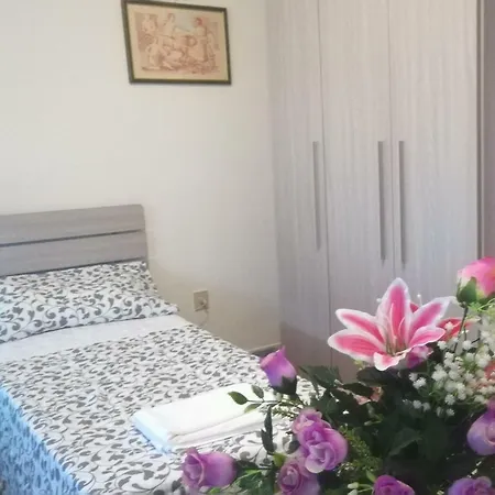 Apartment Stanze Al Parco 2 *